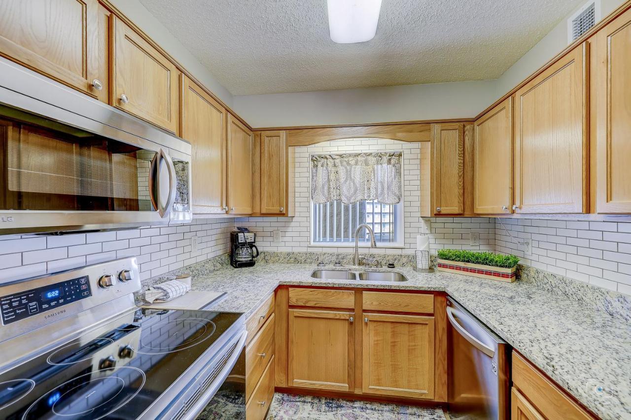 Livin It Up Whispering Pines 632 Apartment Пиджен Фордж Екстериор снимка